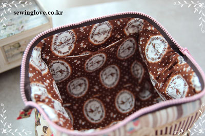 fe55e162343e87660ae5ee295f61c334_1760605299_2141.JPG fe55e162343e87660ae5ee295f61c334_1760605